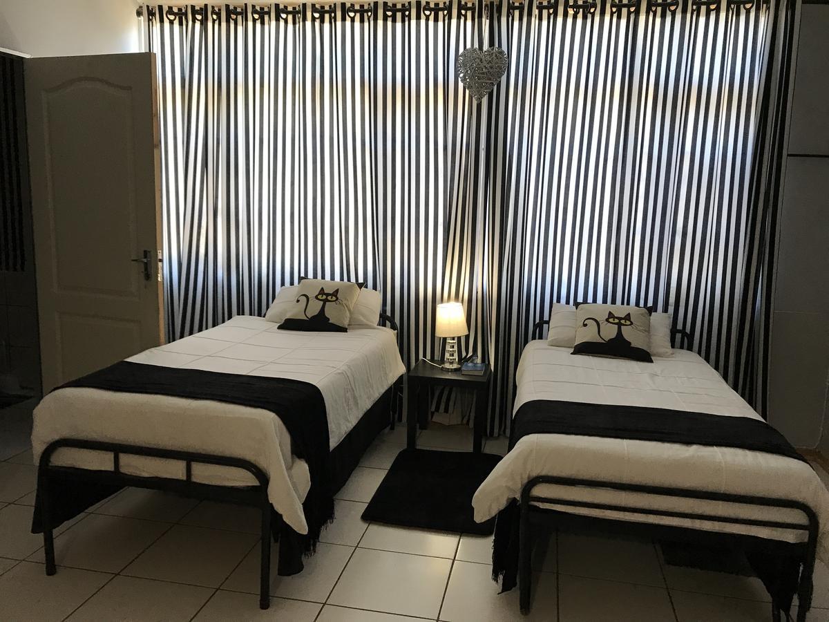 Sondela Bed & Breakfast Aliwal North Zewnętrze zdjęcie
